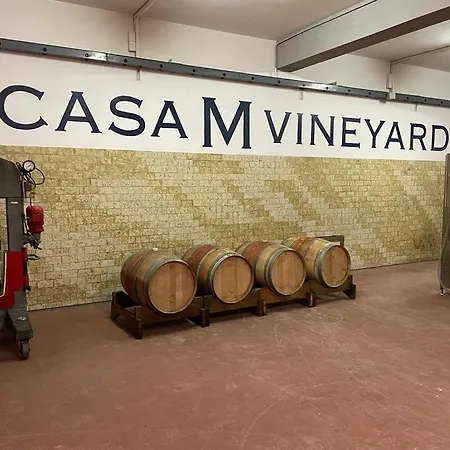 Casa M Tuscany Lodge